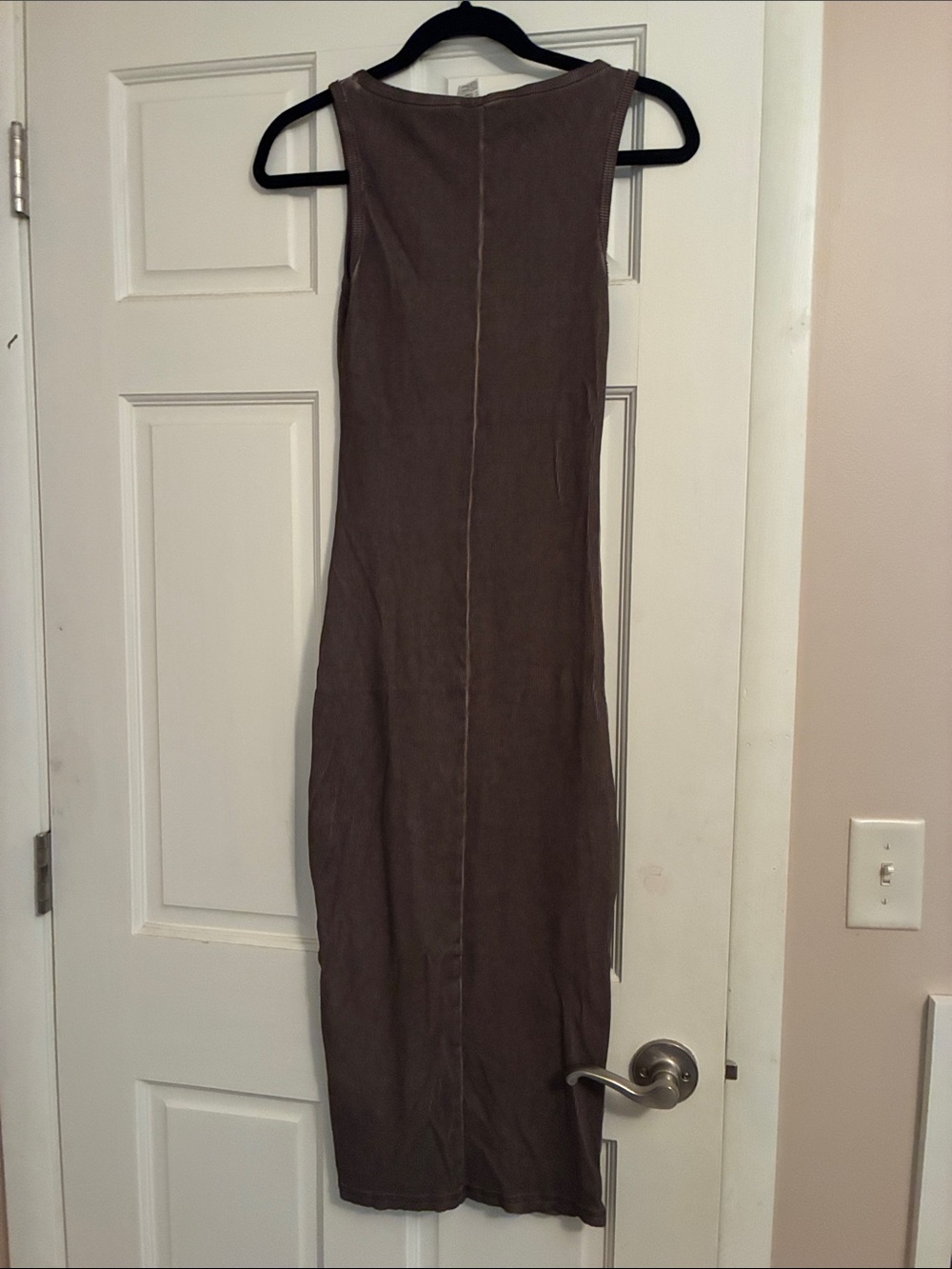 Sleeveless Mauve Midi Bodycon Dress - Brand Unspecified - Picture 2 of 3